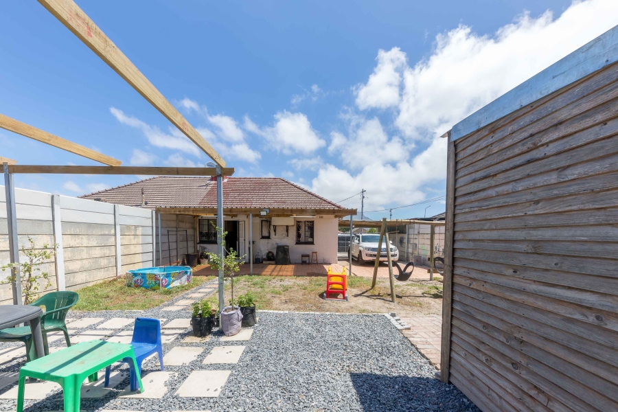 2 Bedroom Property for Sale in Athlone Western Cape